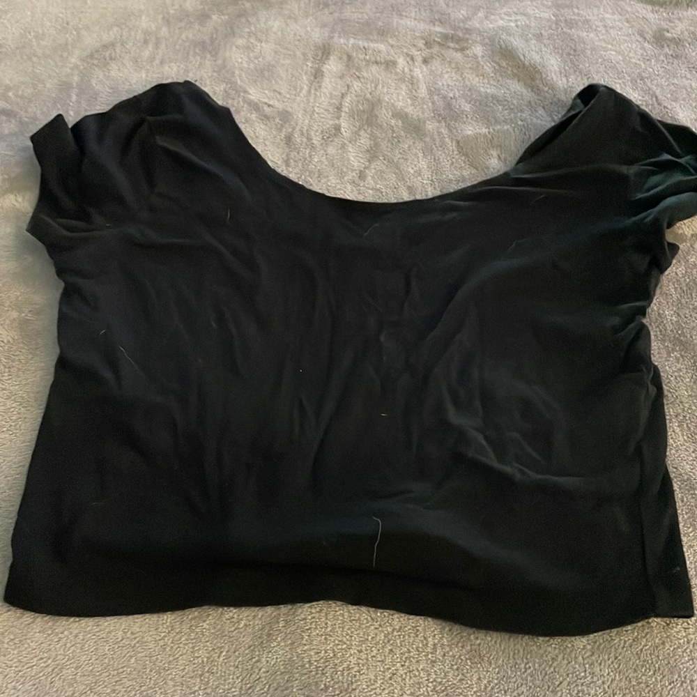 Black crop top